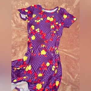 GUC LuLaRoe Carly Swing Dress